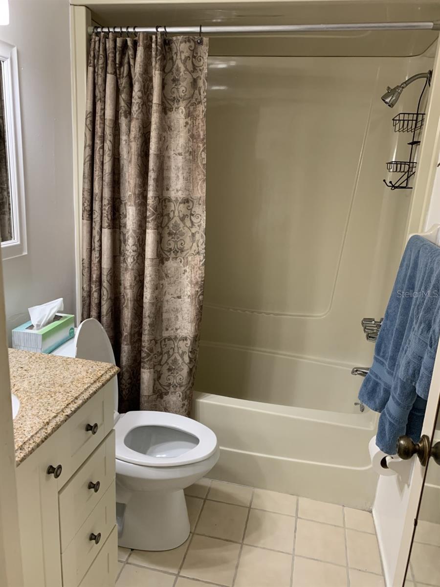 Image 7 of 21 For 3504 Beneva Road 207
