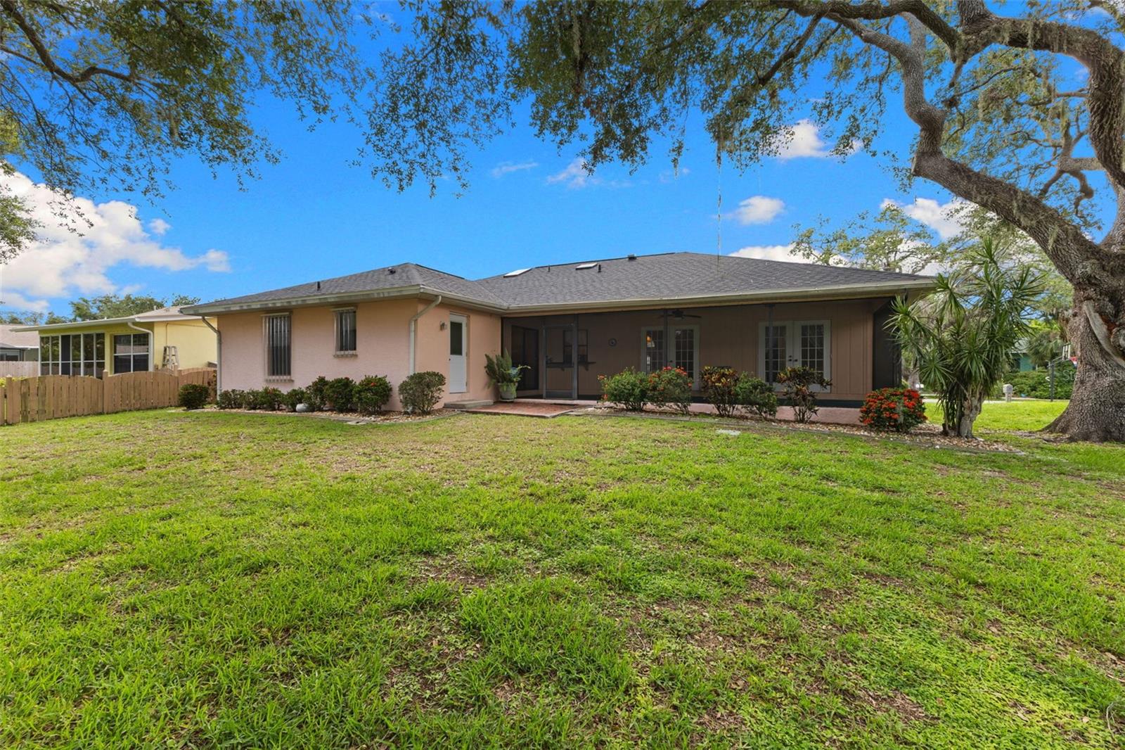 Image 25 of 32 For 2559 Wood Oak Drive
