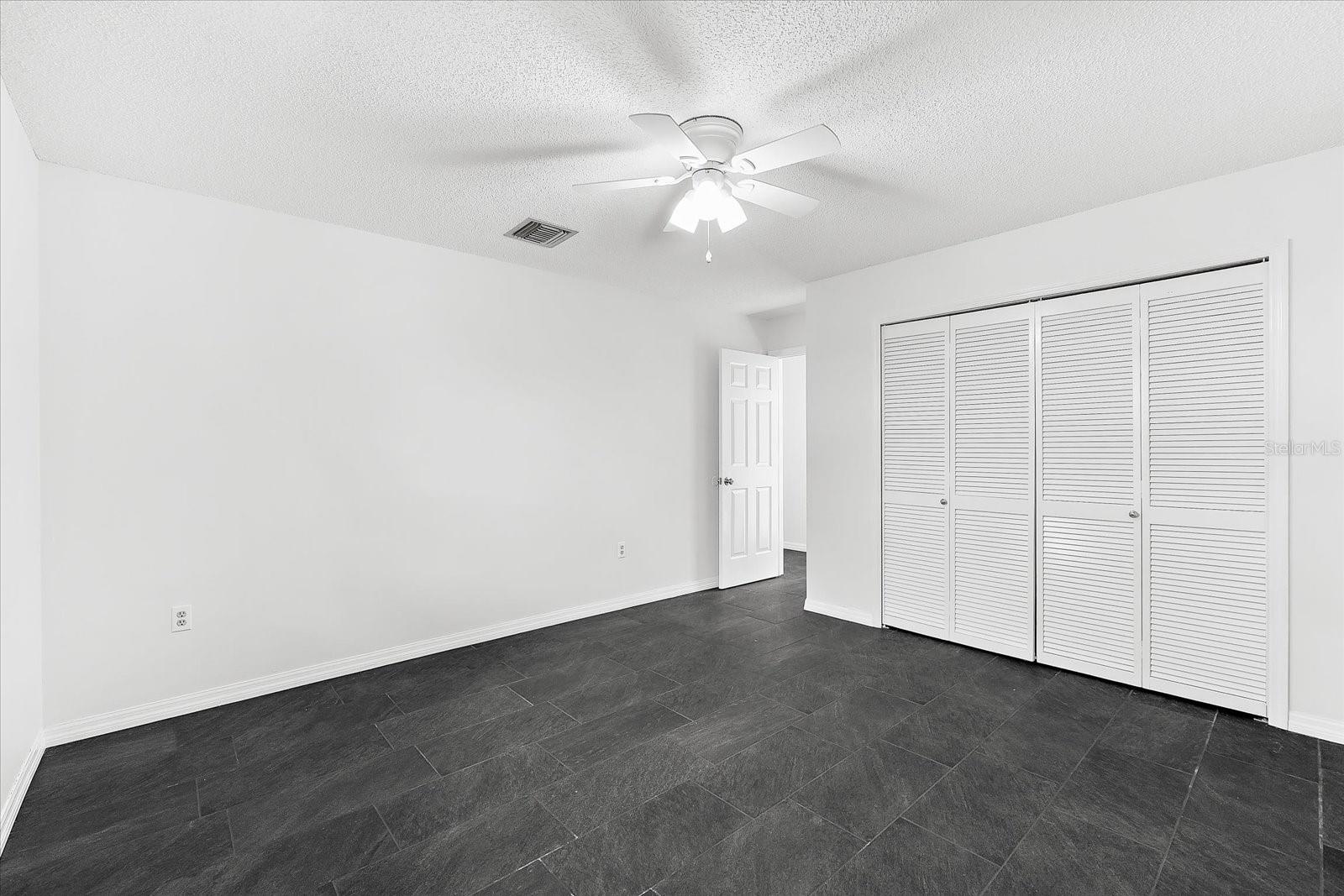 Image 41 of 64 For 2504 Tanglewood Drive