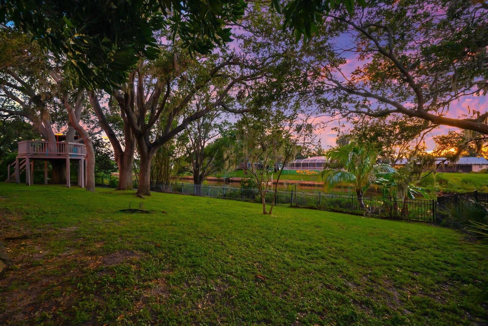 Image 53 of 64 For 2504 Tanglewood Drive