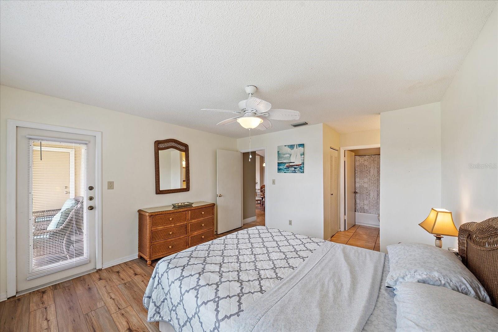 Image 19 of 30 For 4029 Crockers Lake Boulevard 24-bldg 18