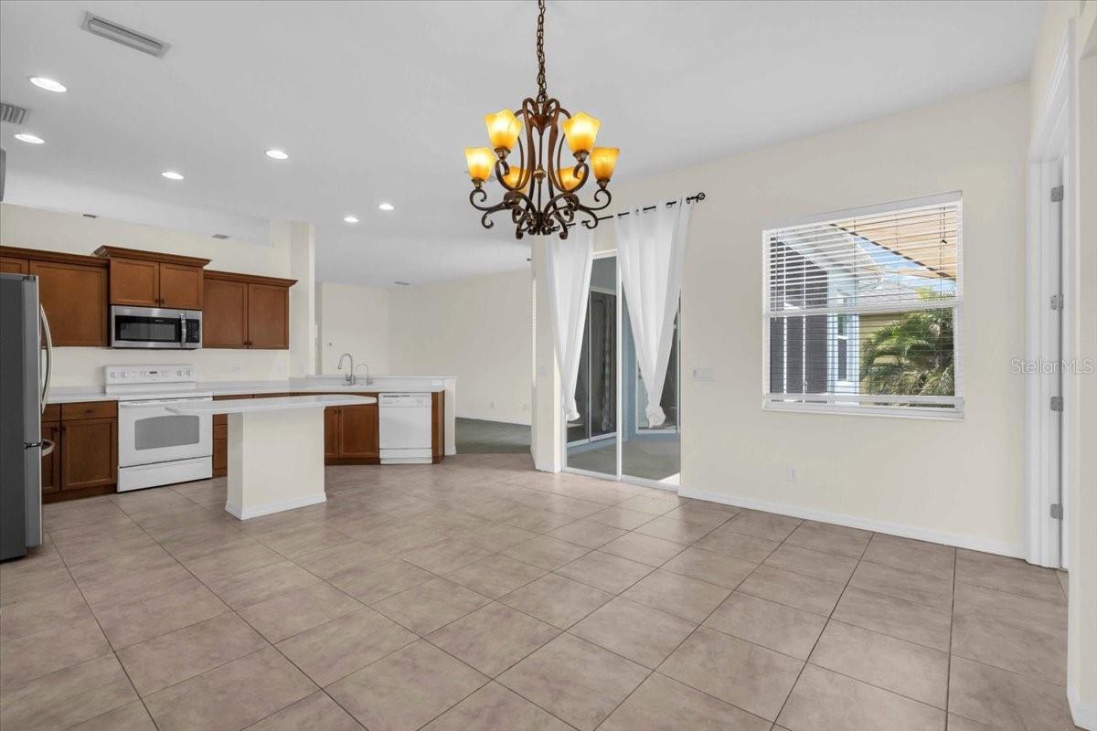 Image 15 of 52 For 7026 43rd Avenue E