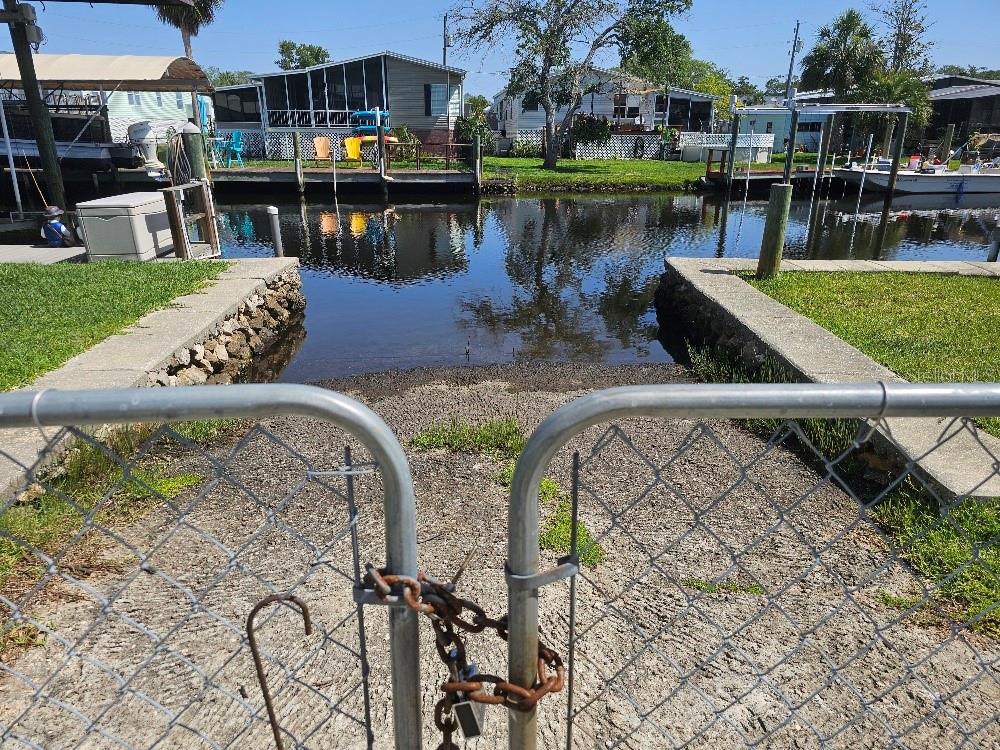 Listing photo id 29 for 11652 Brightwater Court