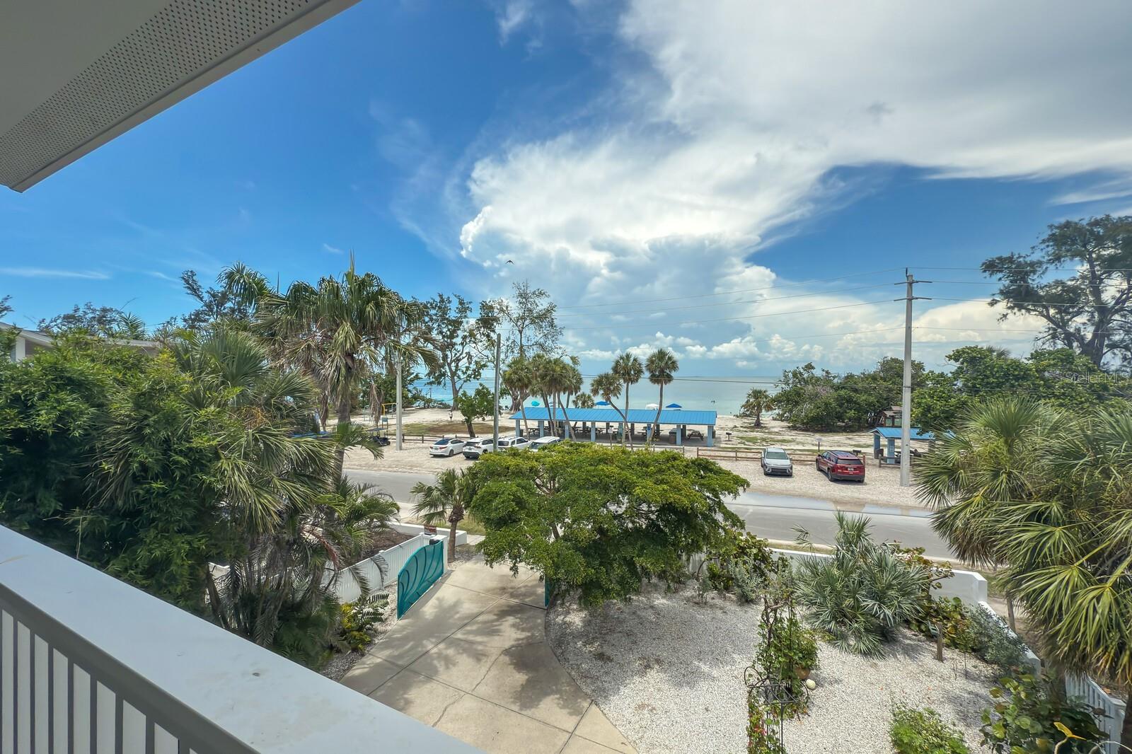 Image 18 of 46 For 401 Bay Boulevard
