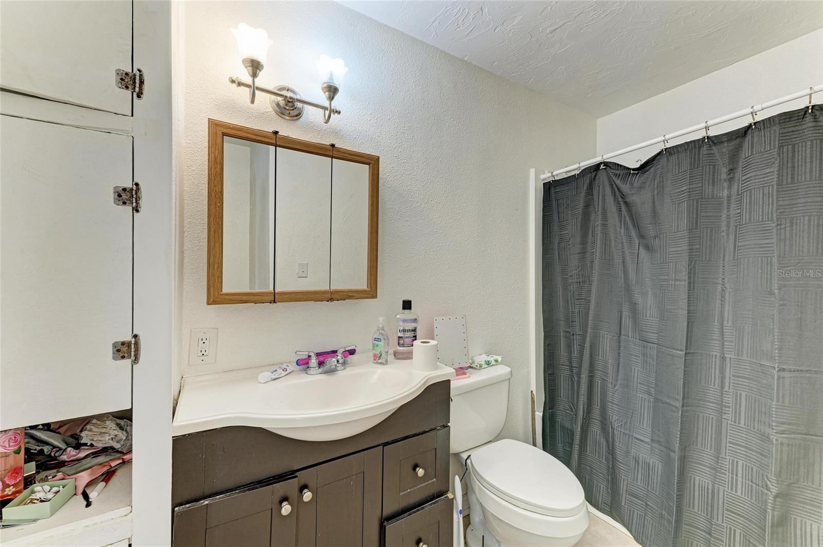 Image 15 of 28 For 1701 13th Street W
