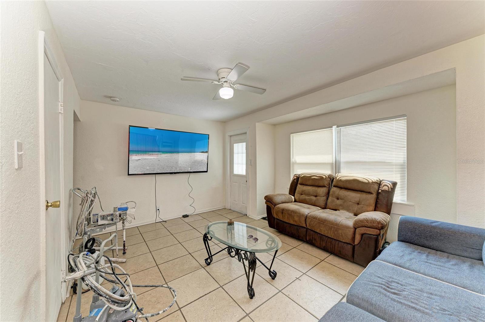 Image 7 of 28 For 1701 13th Street W