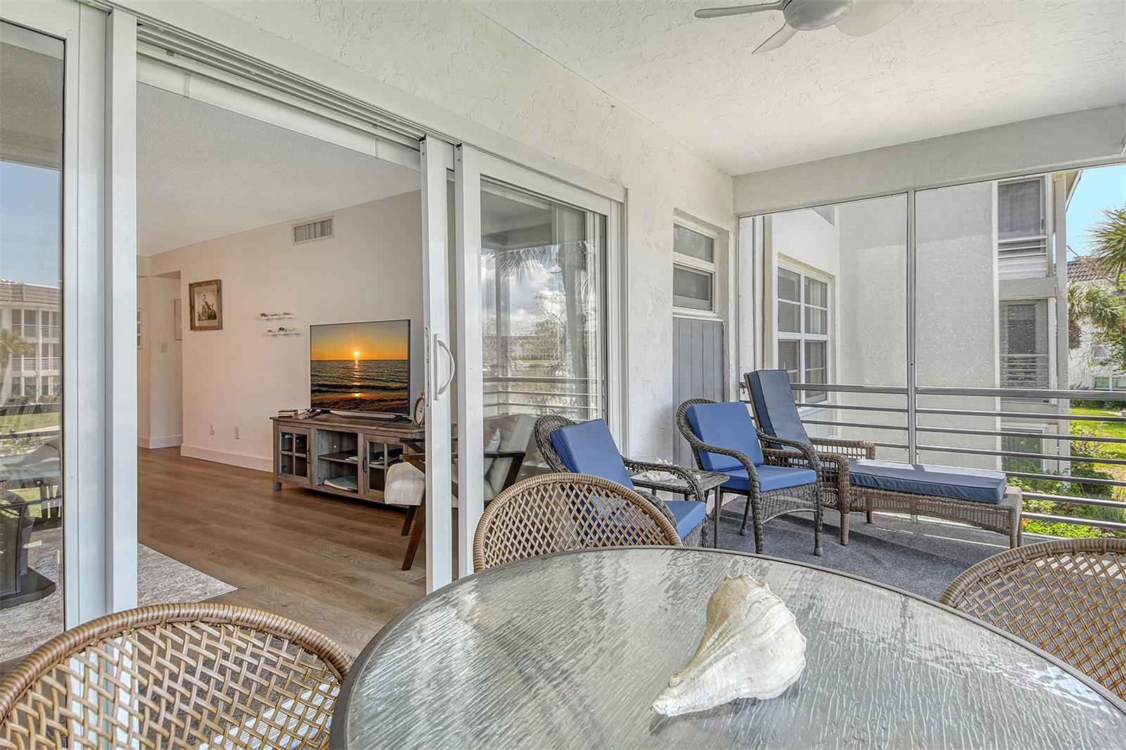 Image 12 of 94 For 4380 Exeter Drive 204