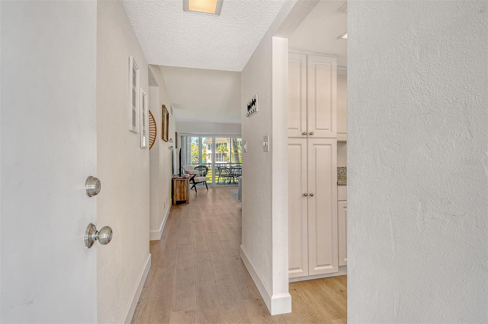Image 3 of 94 For 4380 Exeter Drive 204