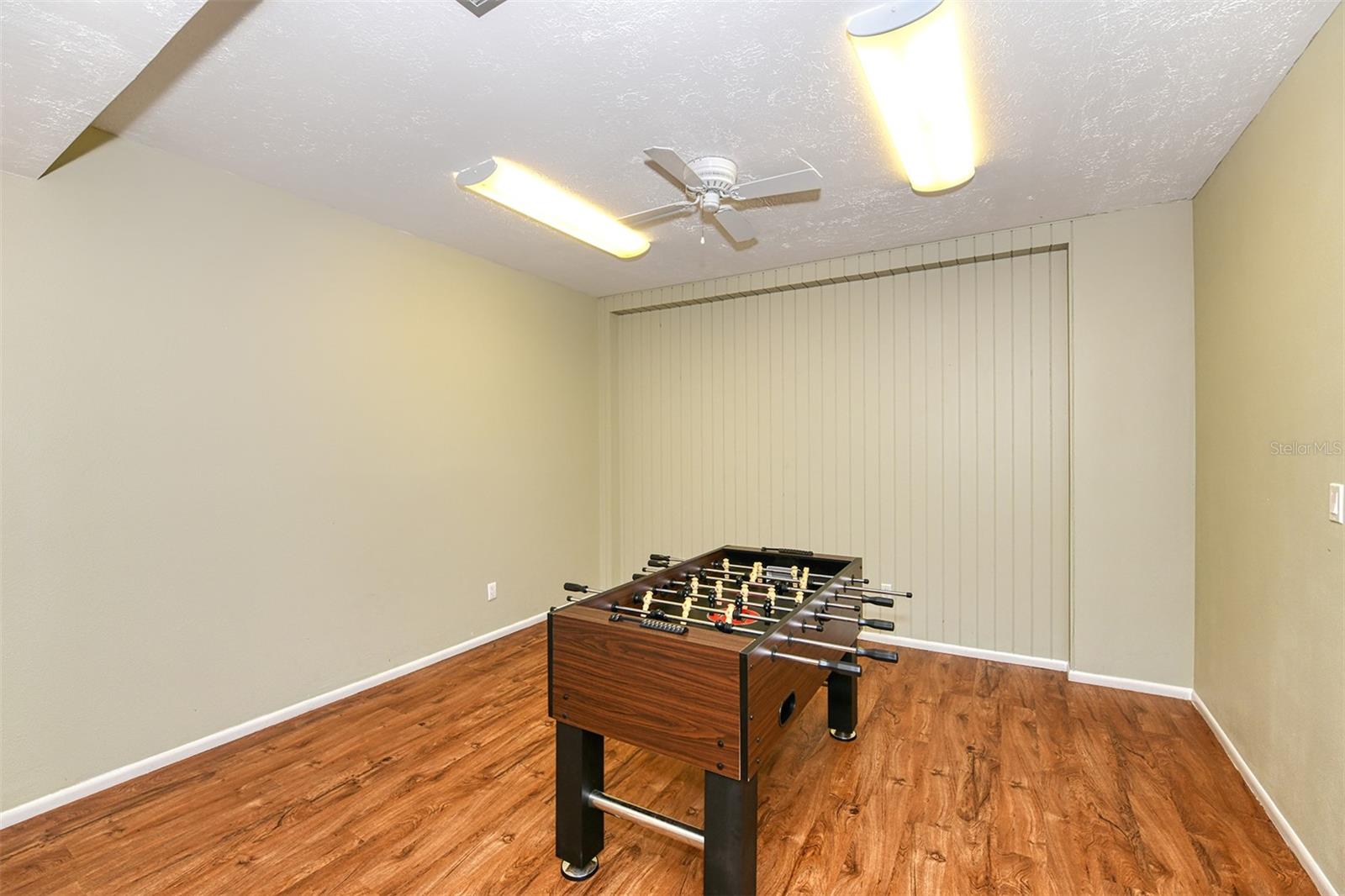 Image 47 of 94 For 4380 Exeter Drive 204