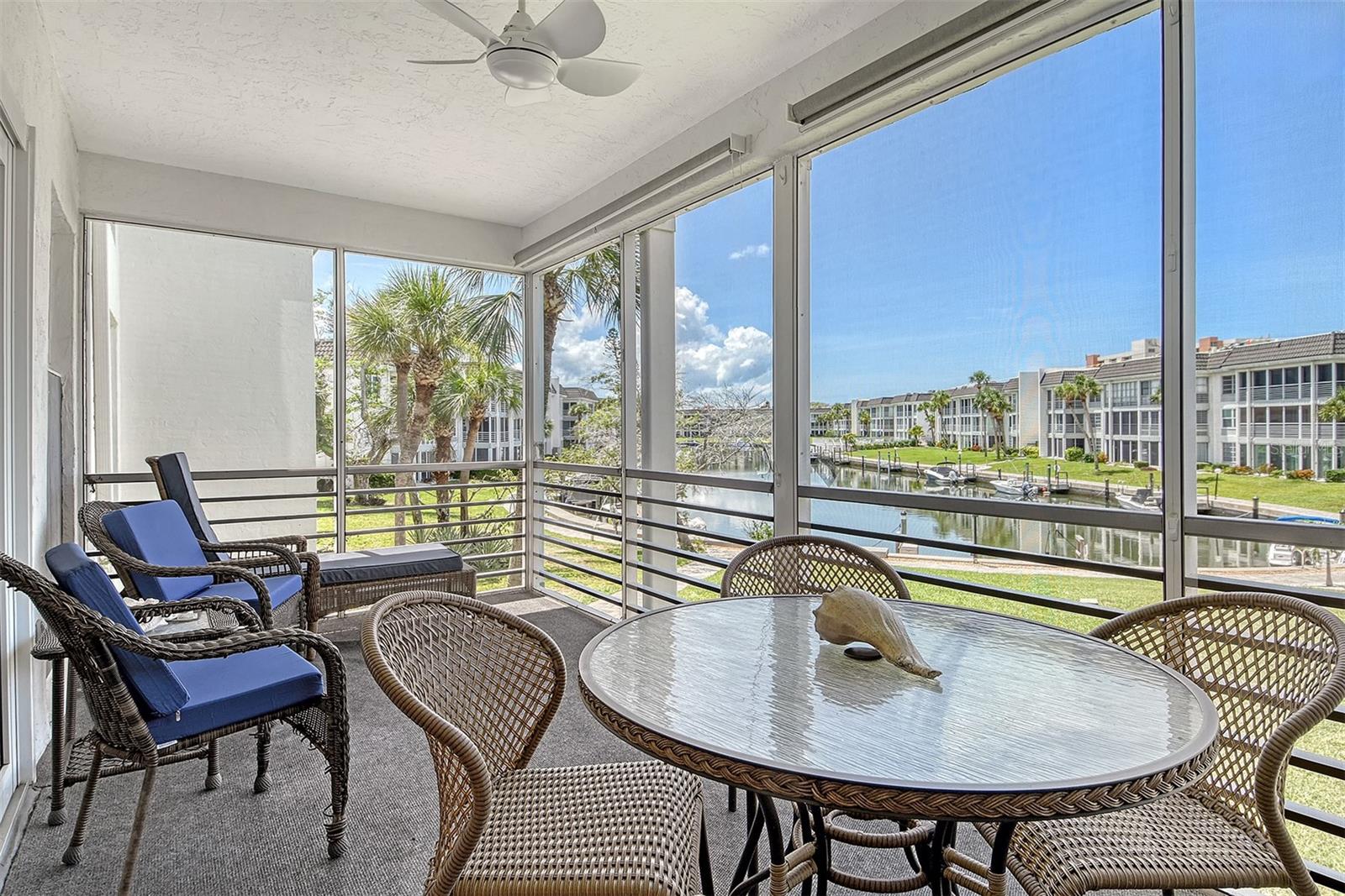 Image 8 of 94 For 4380 Exeter Drive 204