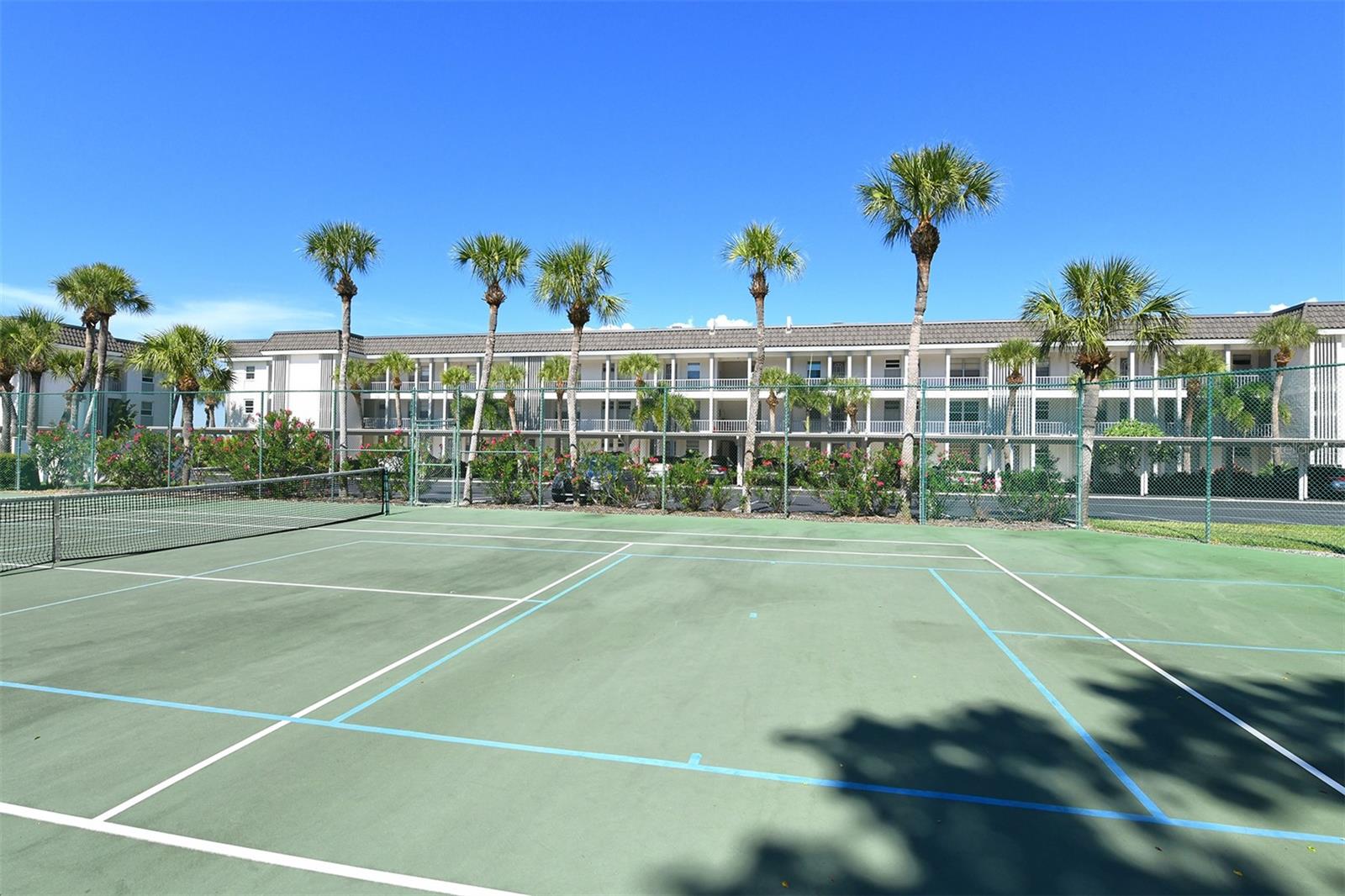 Image 82 of 94 For 4380 Exeter Drive 204