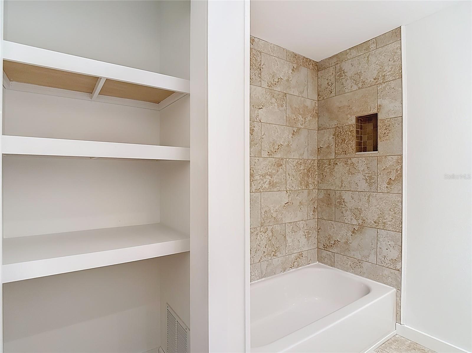 Image 32 of 39 For 6341 Cocoa Lane