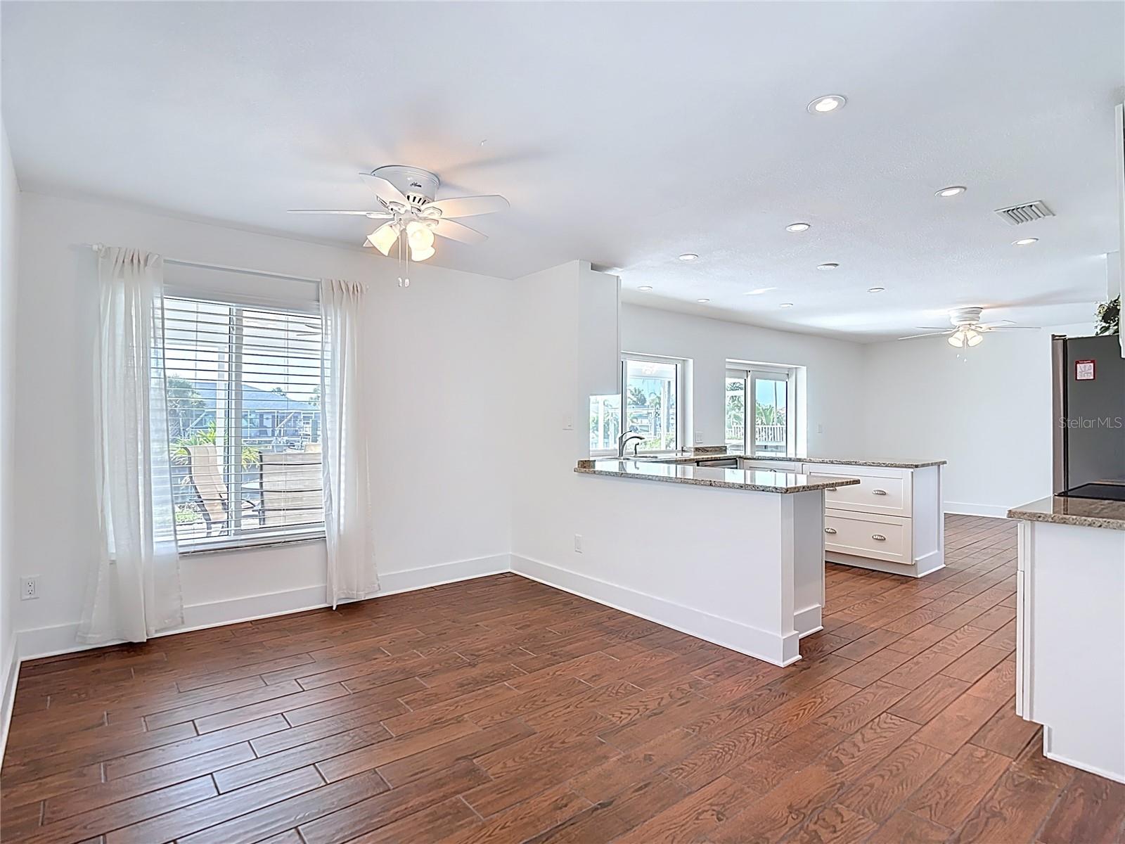 Image 6 of 23 For 6341 Cocoa Lane