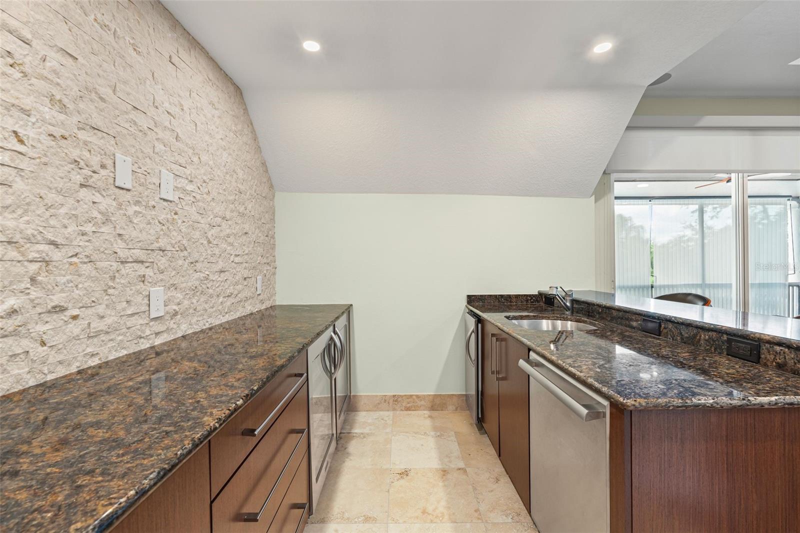 Image 54 of 92 For 6959 Westchester Circle