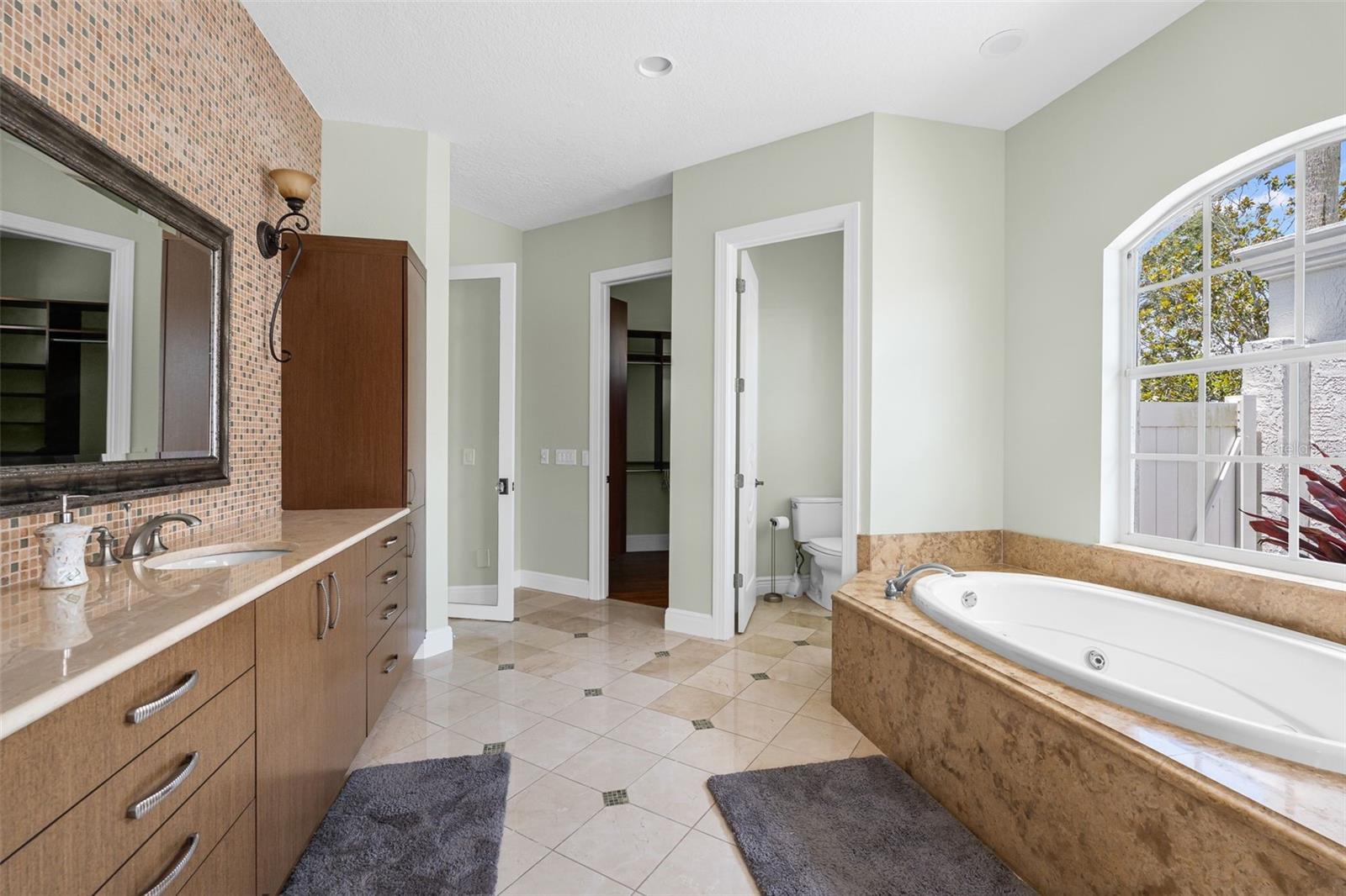 Image 65 of 92 For 6959 Westchester Circle