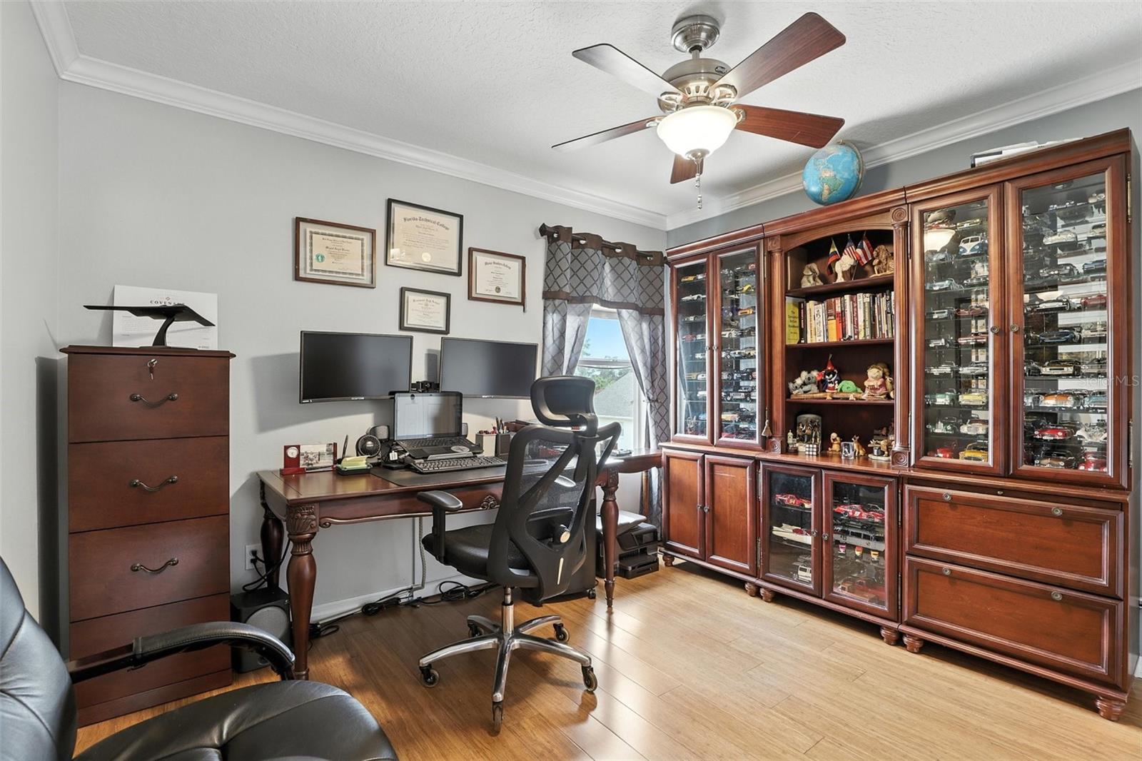 Image 16 of 25 For 1485 Waukon Circle