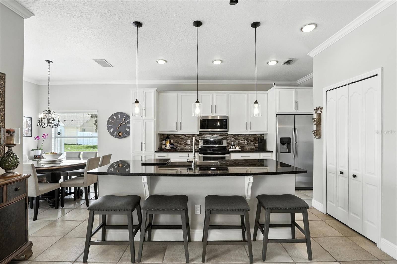 Image 5 of 25 For 1485 Waukon Circle