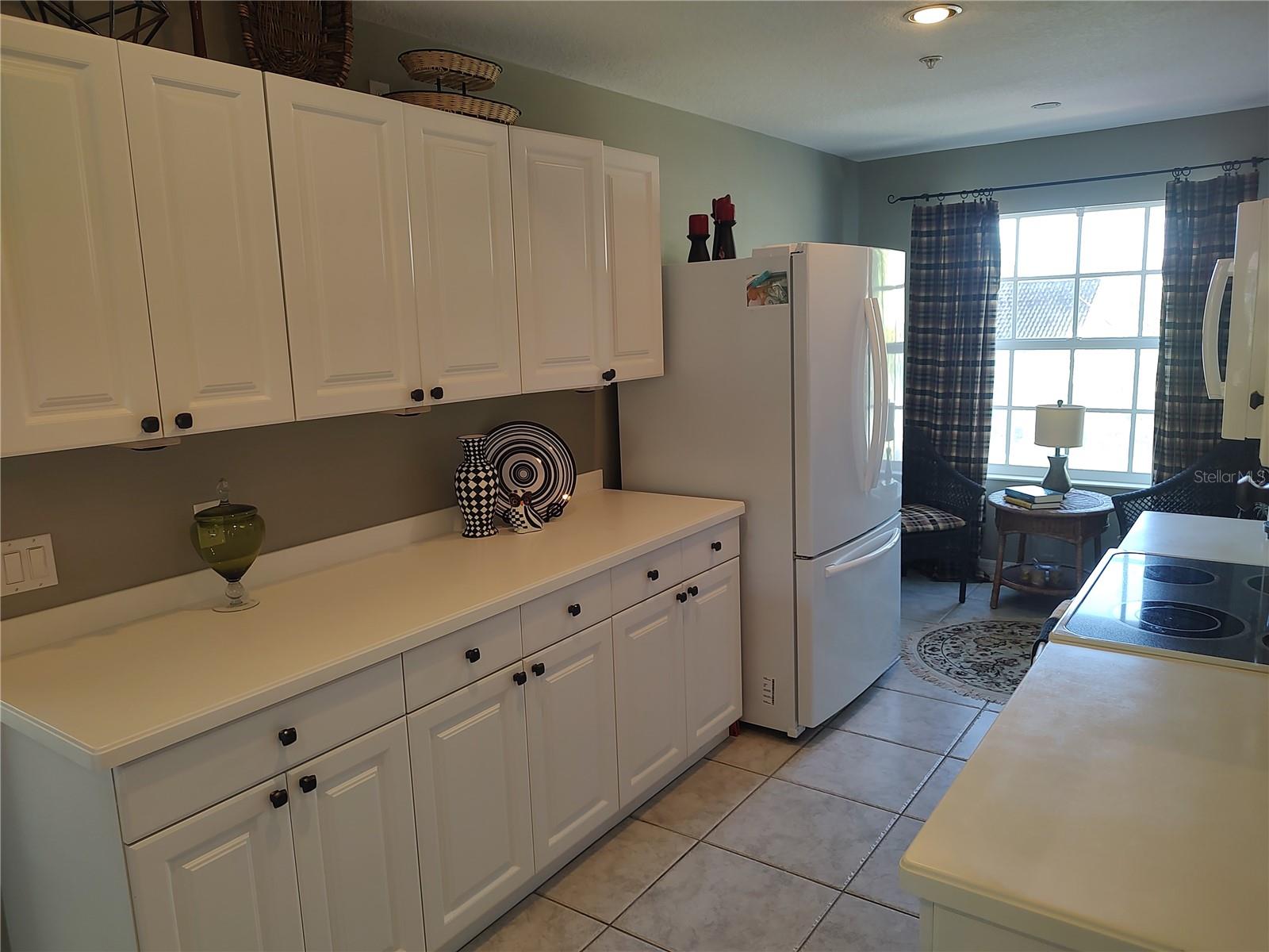 Image 3 of 57 For 6821 Fairview Terrace 6821