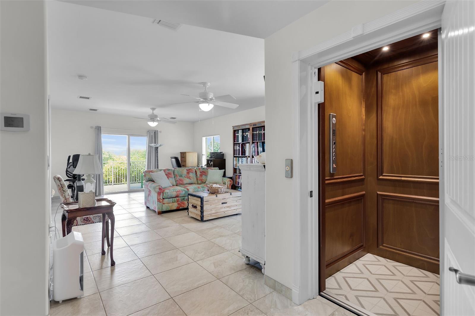 Image 7 of 25 For 830 Egret Lane