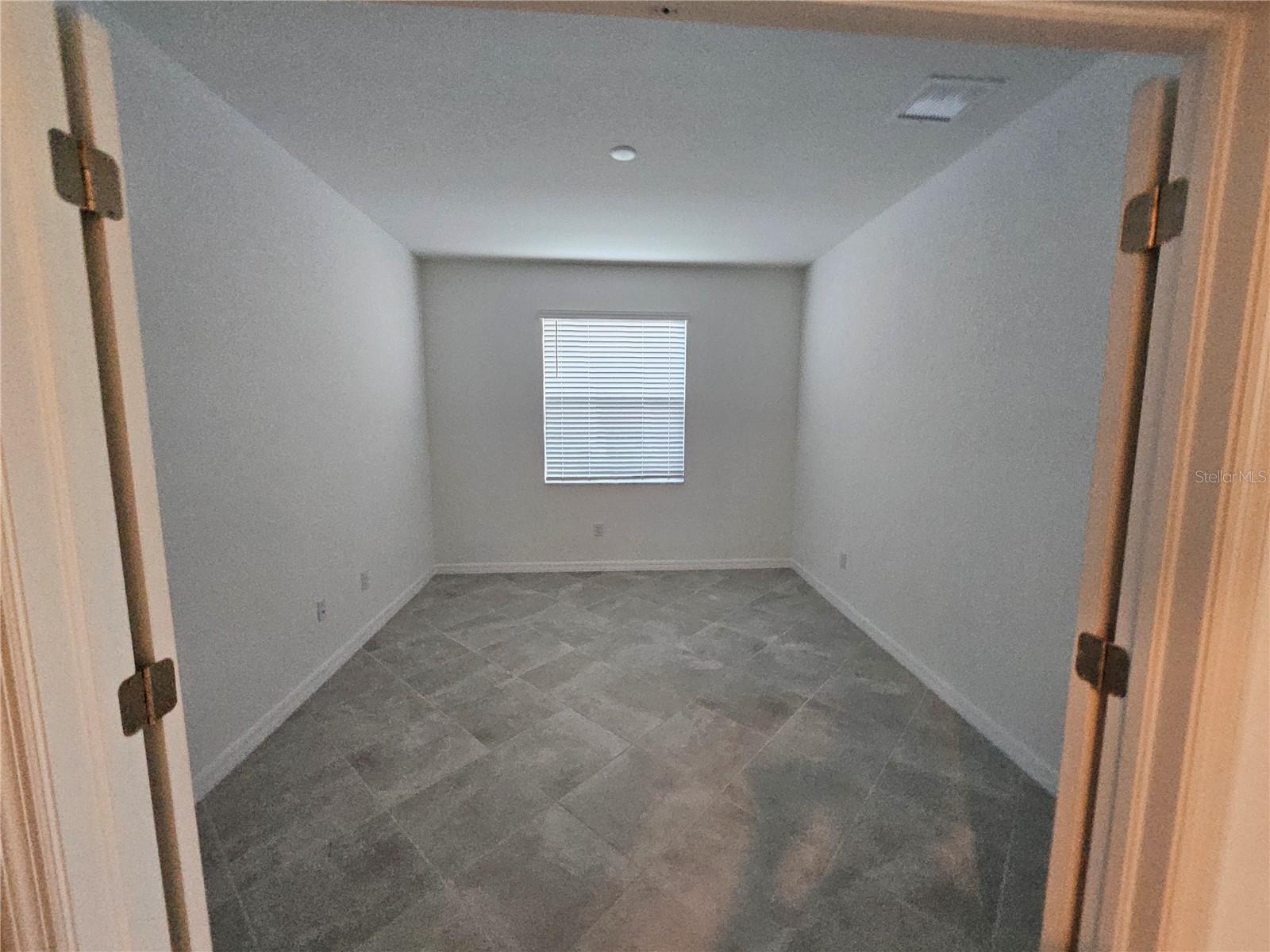 Image 6 of 34 For 11044 Pinot Drive