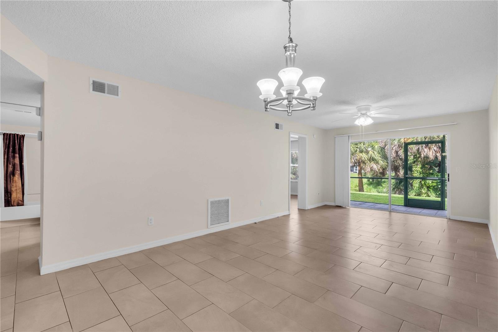 Image 6 of 15 For 7294 Cloister Drive 4