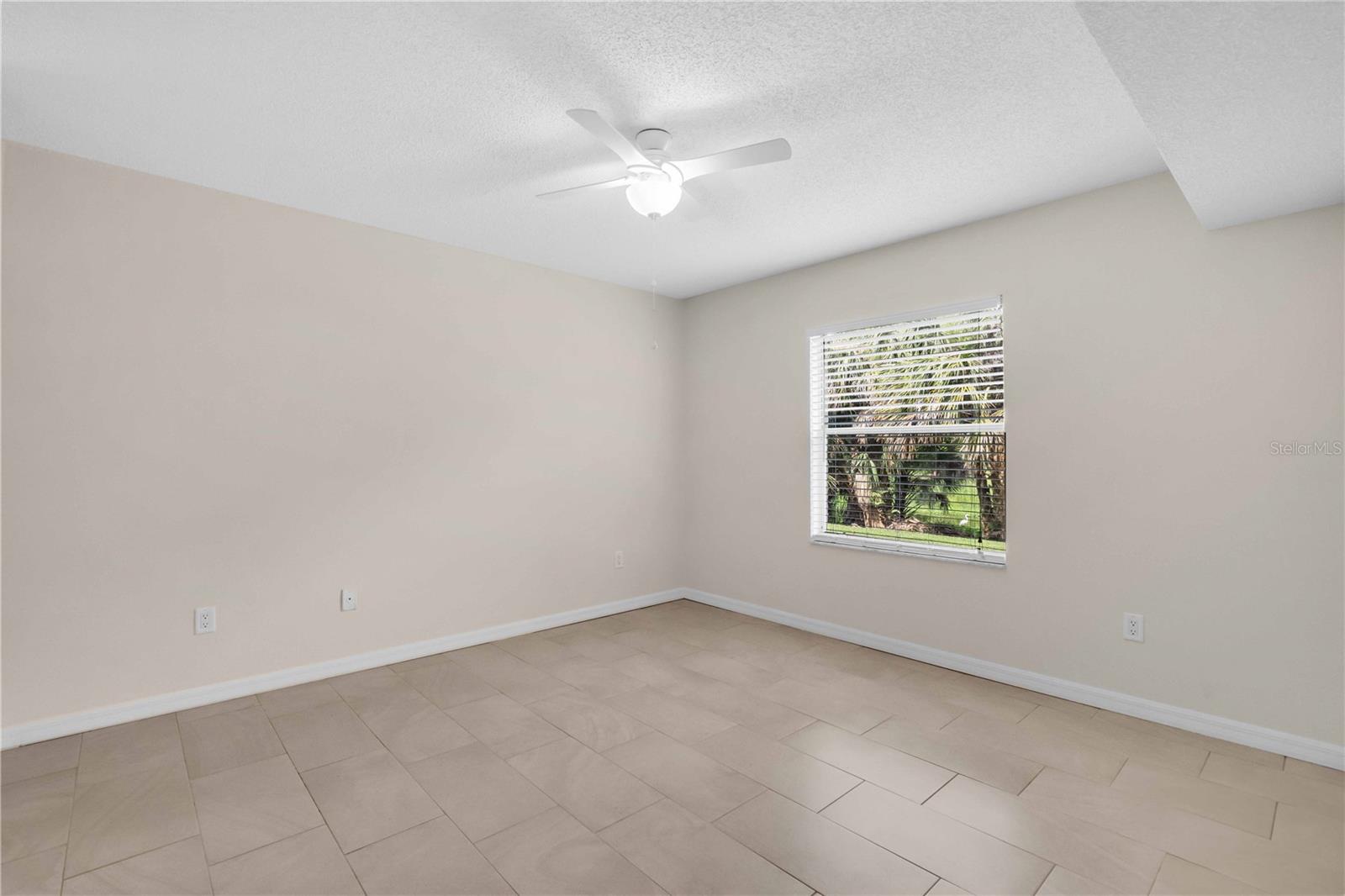 Image 8 of 15 For 7294 Cloister Drive 4