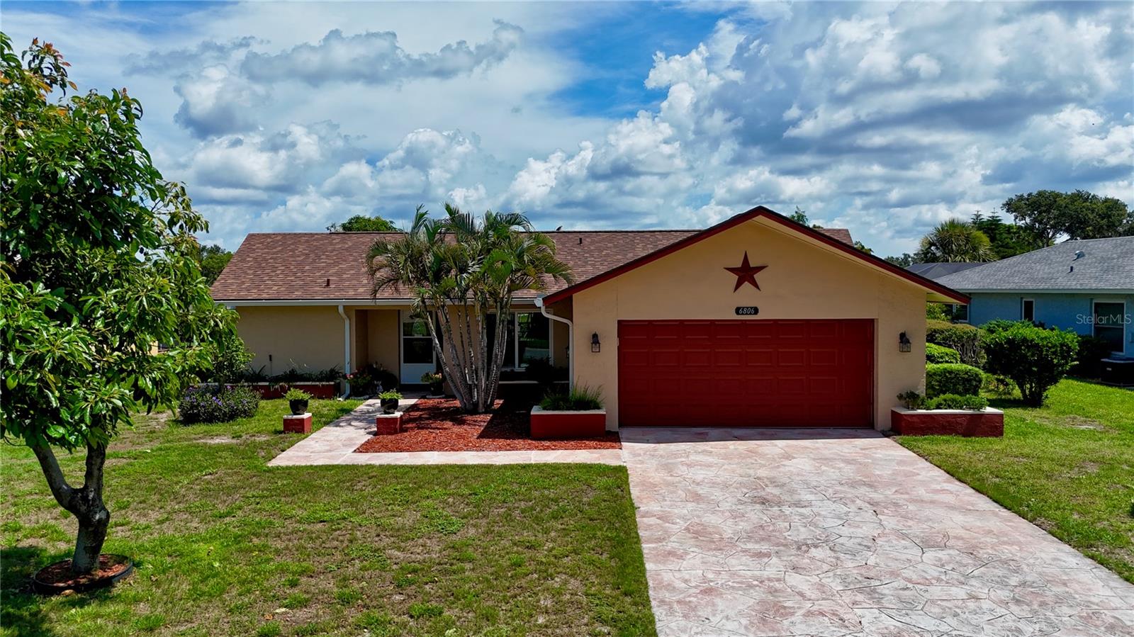Details for 6806 18th Avenue W, BRADENTON, FL 34209
