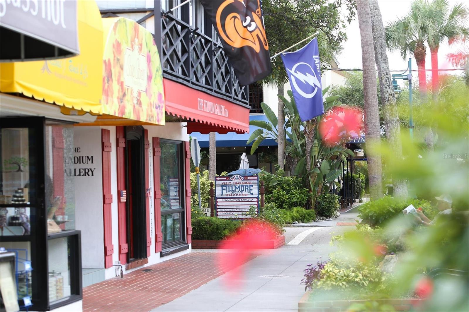 Image 67 of 86 For 2239 Wells Avenue