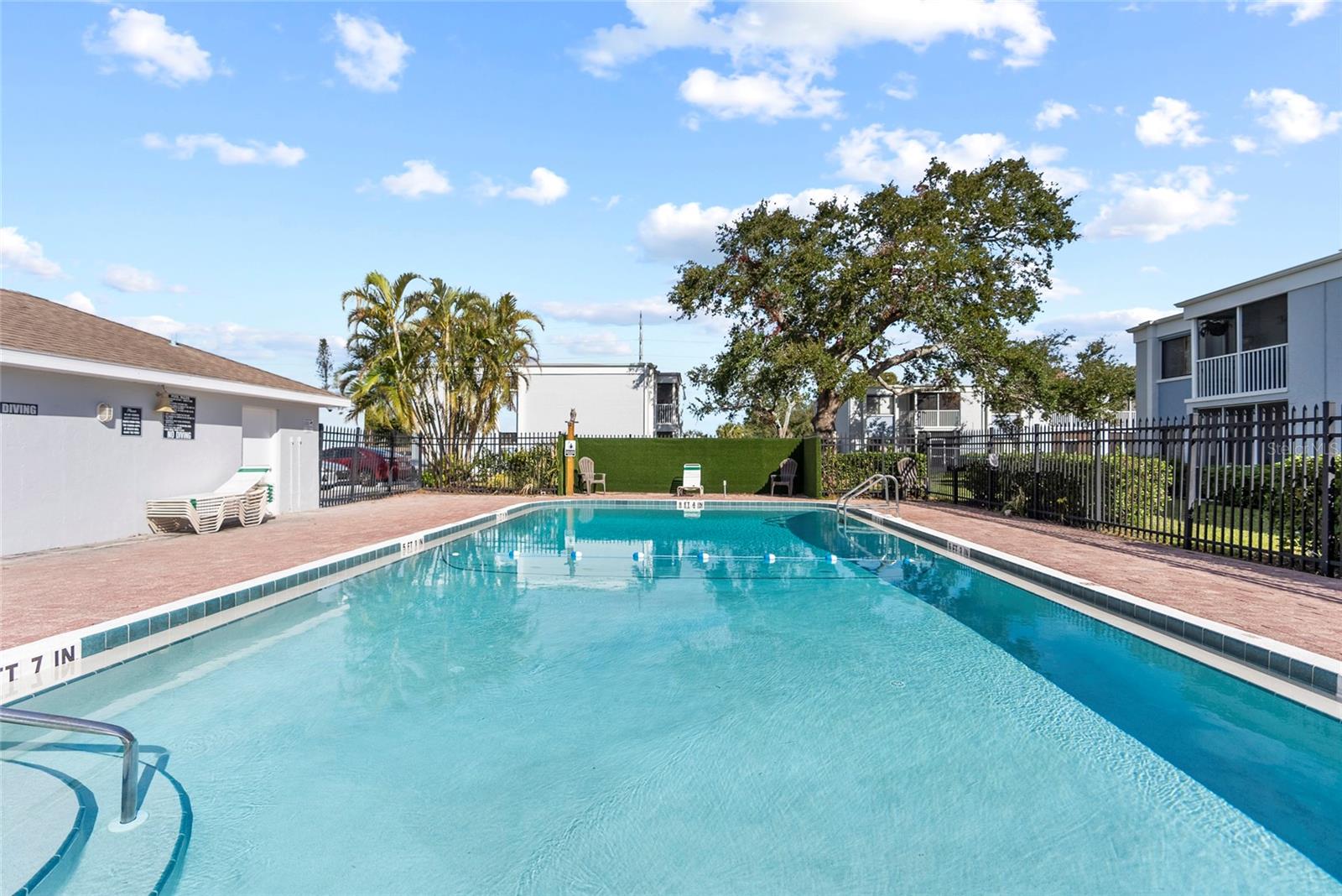 Image 11 of 13 For 5310 26th W Street 1002