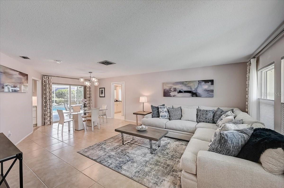 Image 4 of 55 For 10 Stone Mountain Boulevard