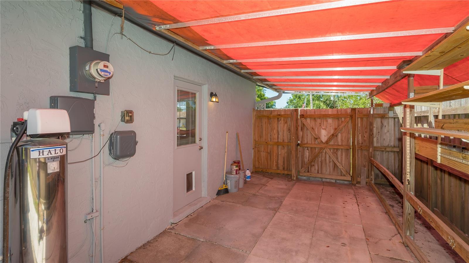 Image 14 of 34 For 3915 Allan Place