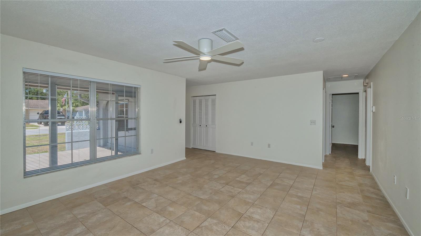 Image 15 of 34 For 3915 Allan Place