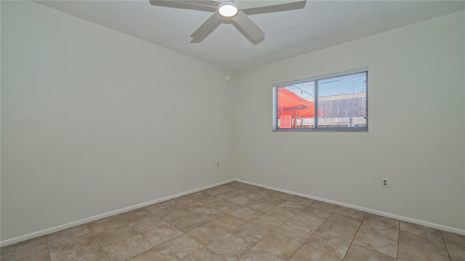 Image 27 of 34 For 3915 Allan Place