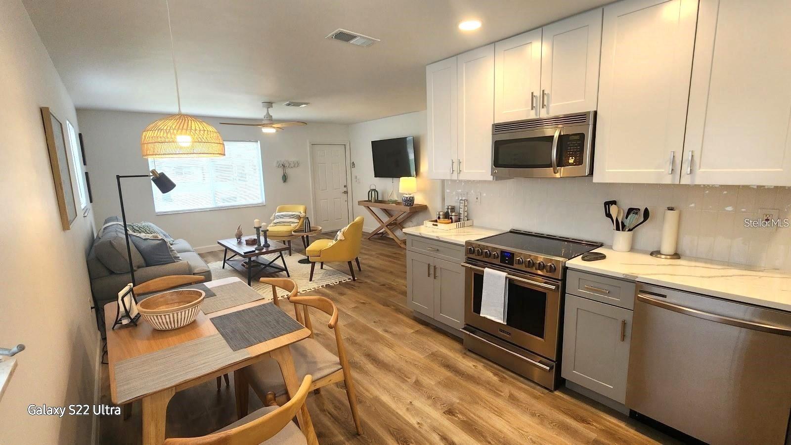 Image 17 of 27 For 4455 - 4457 87th Street Court W