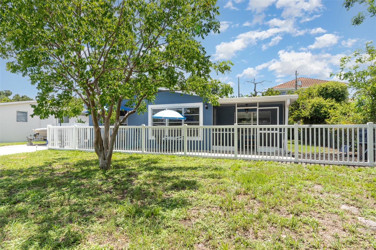 Image 19 of 22 For 4481 Lagg Avenue