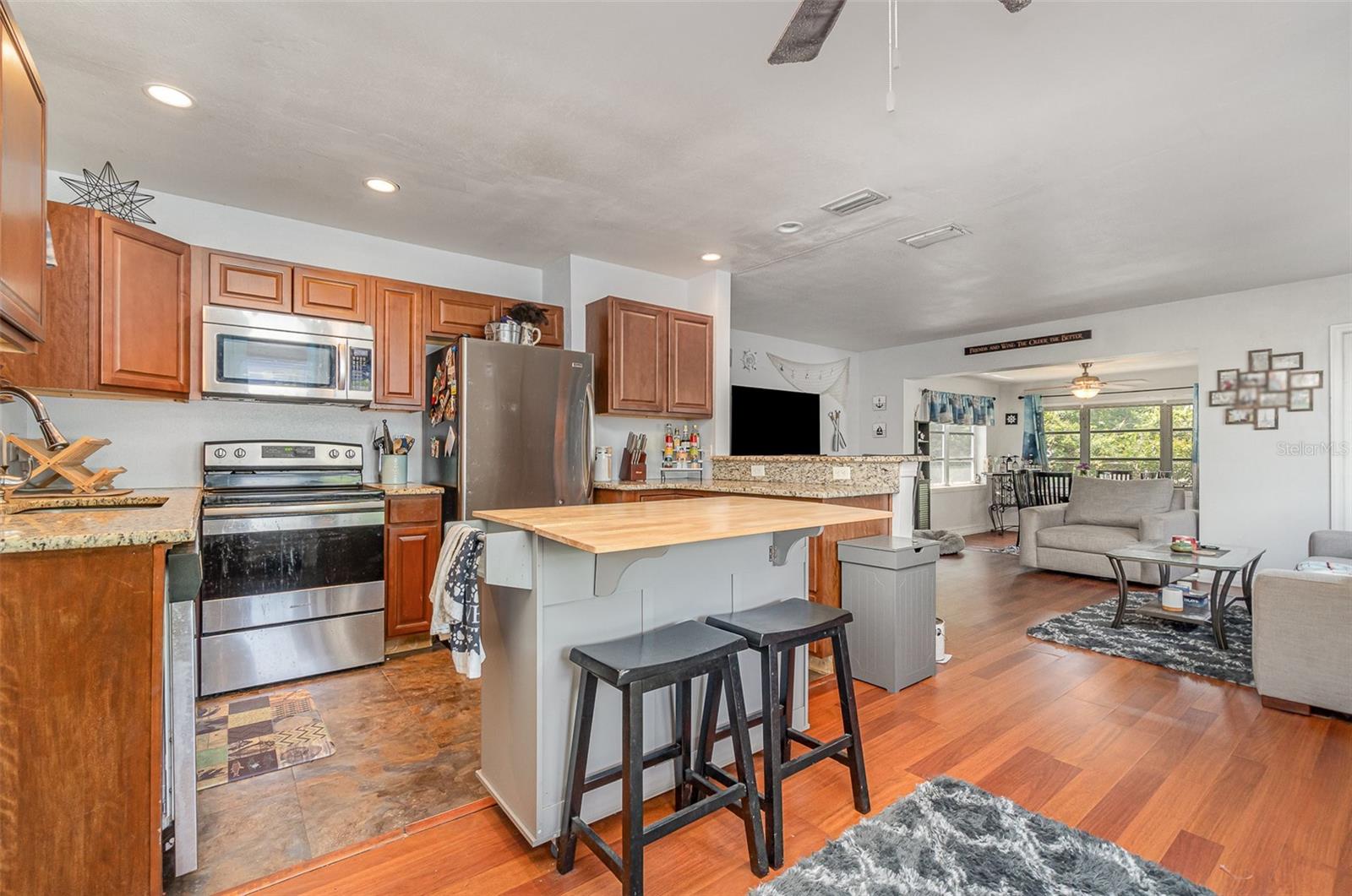 Image 2 of 22 For 4481 Lagg Avenue