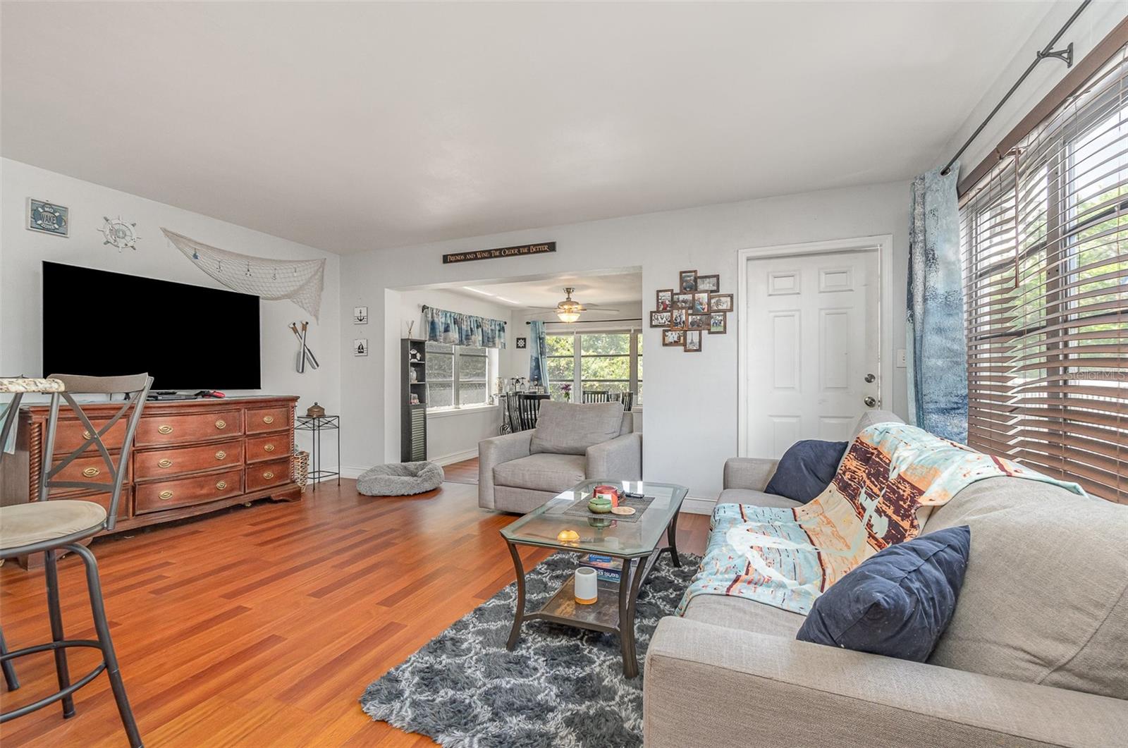 Image 7 of 22 For 4481 Lagg Avenue