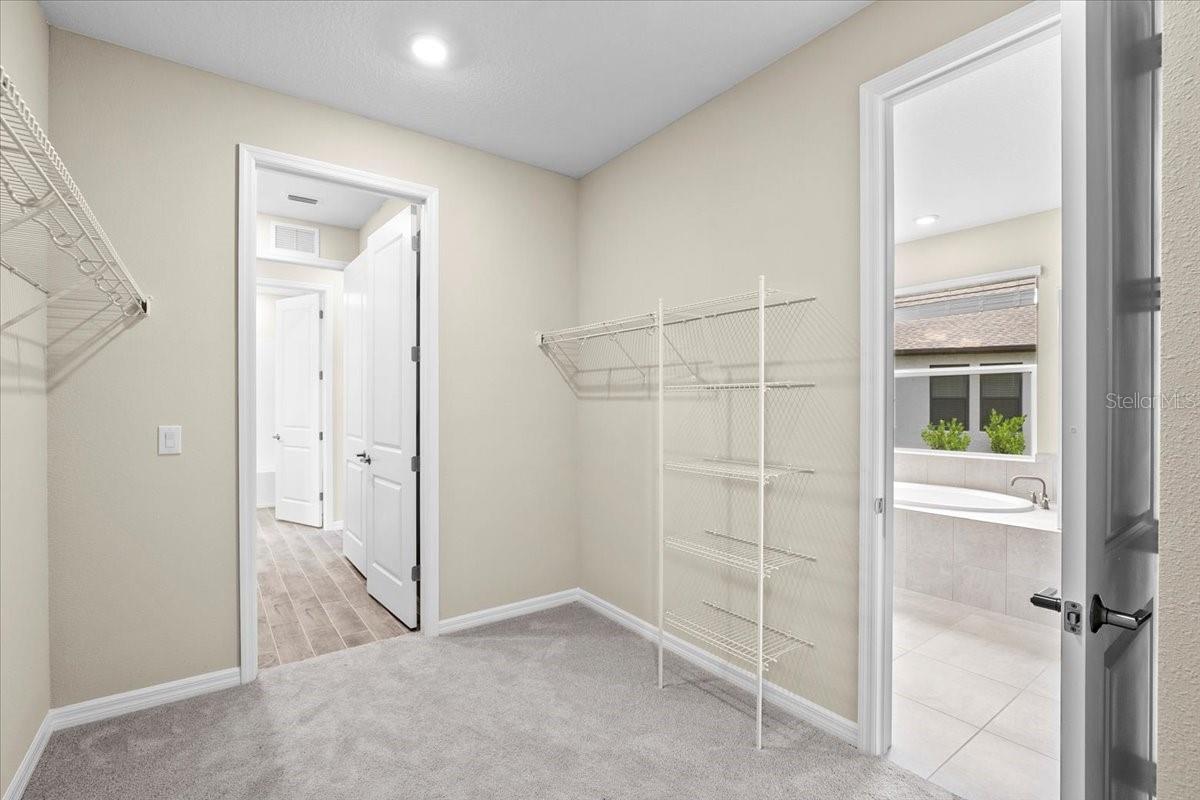 Image 18 of 47 For 9292 Tequila Sunrise Dr