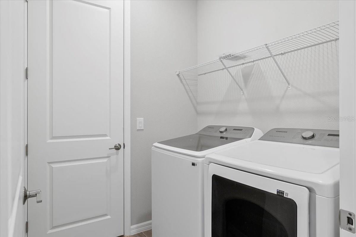 Image 19 of 47 For 9292 Tequila Sunrise Dr