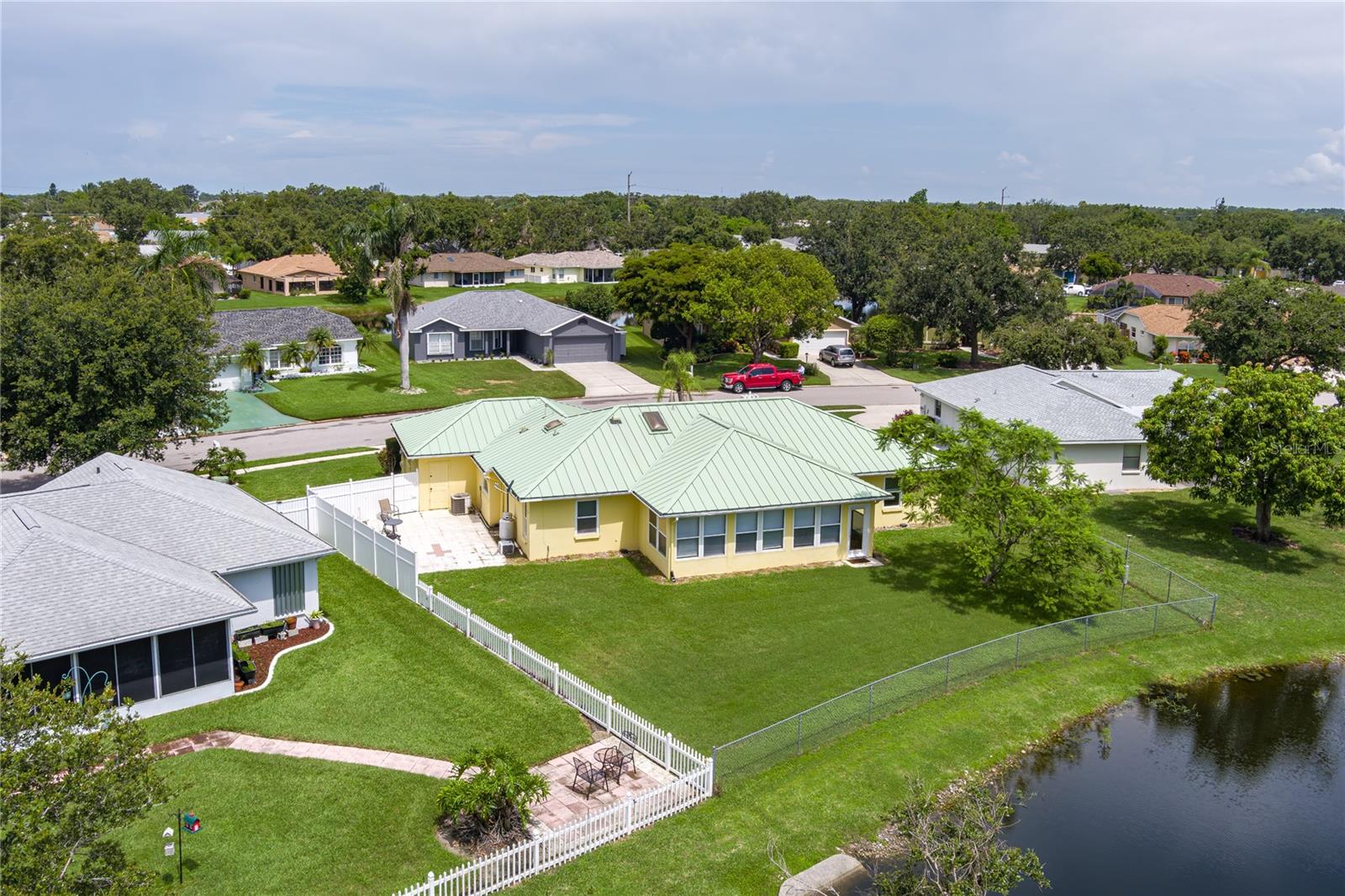 Image 25 of 41 For 6114 68th Drive E
