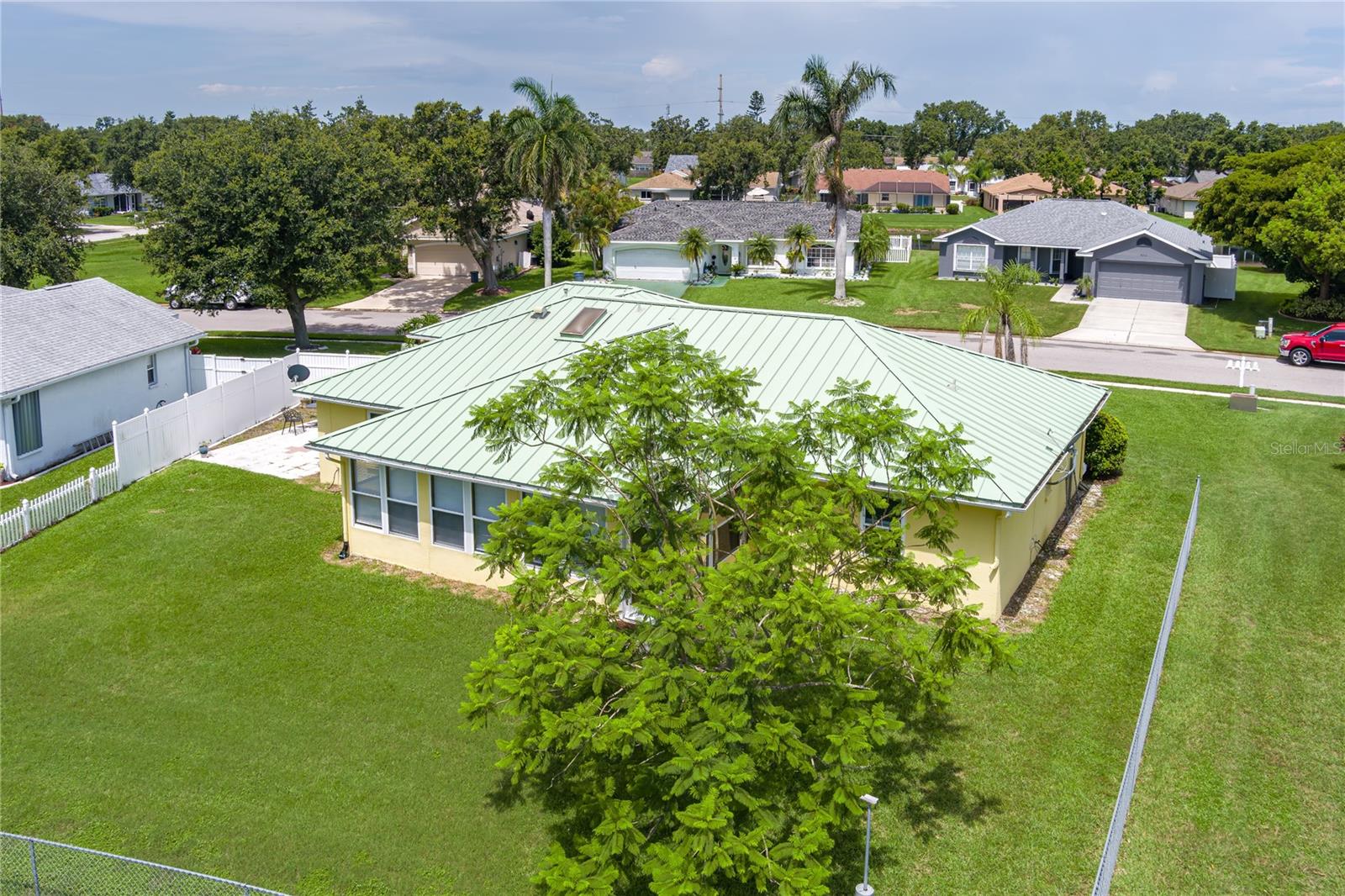 Image 40 of 41 For 6114 68th Drive E