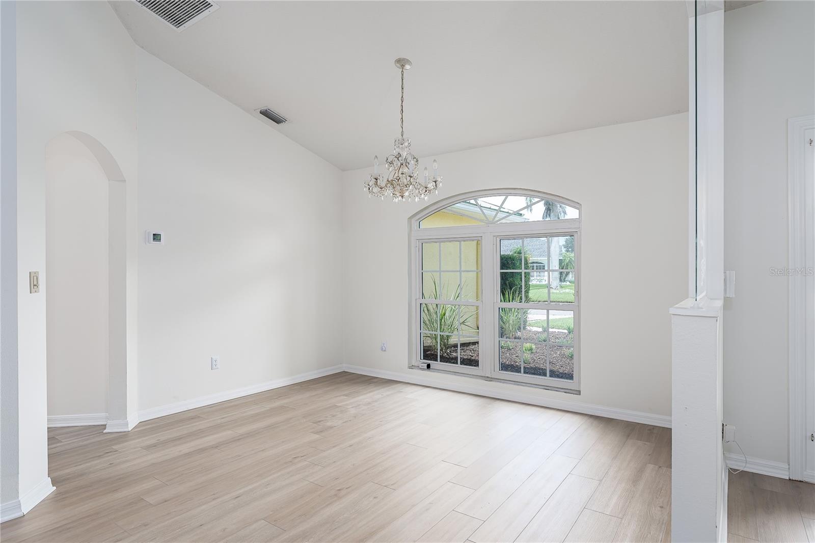 Image 8 of 41 For 6114 68th Drive E