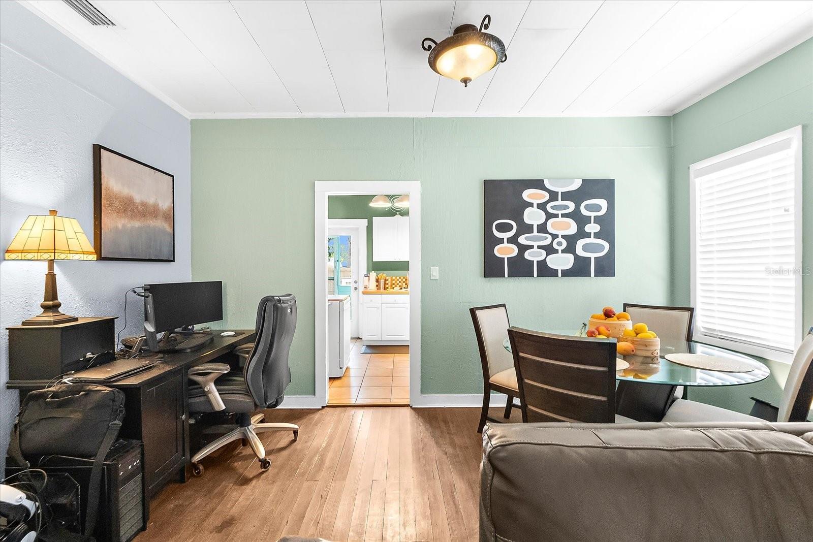 Image 12 of 30 For 1911 26th Street W
