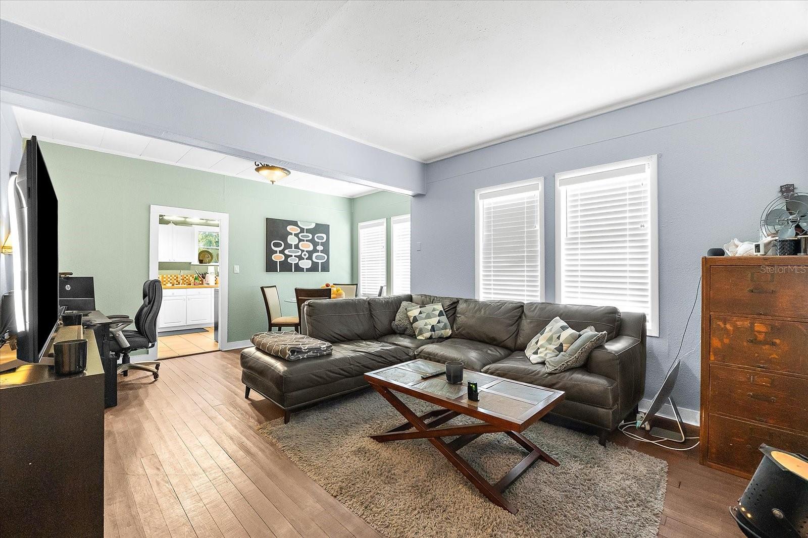 Image 5 of 30 For 1911 26th Street W