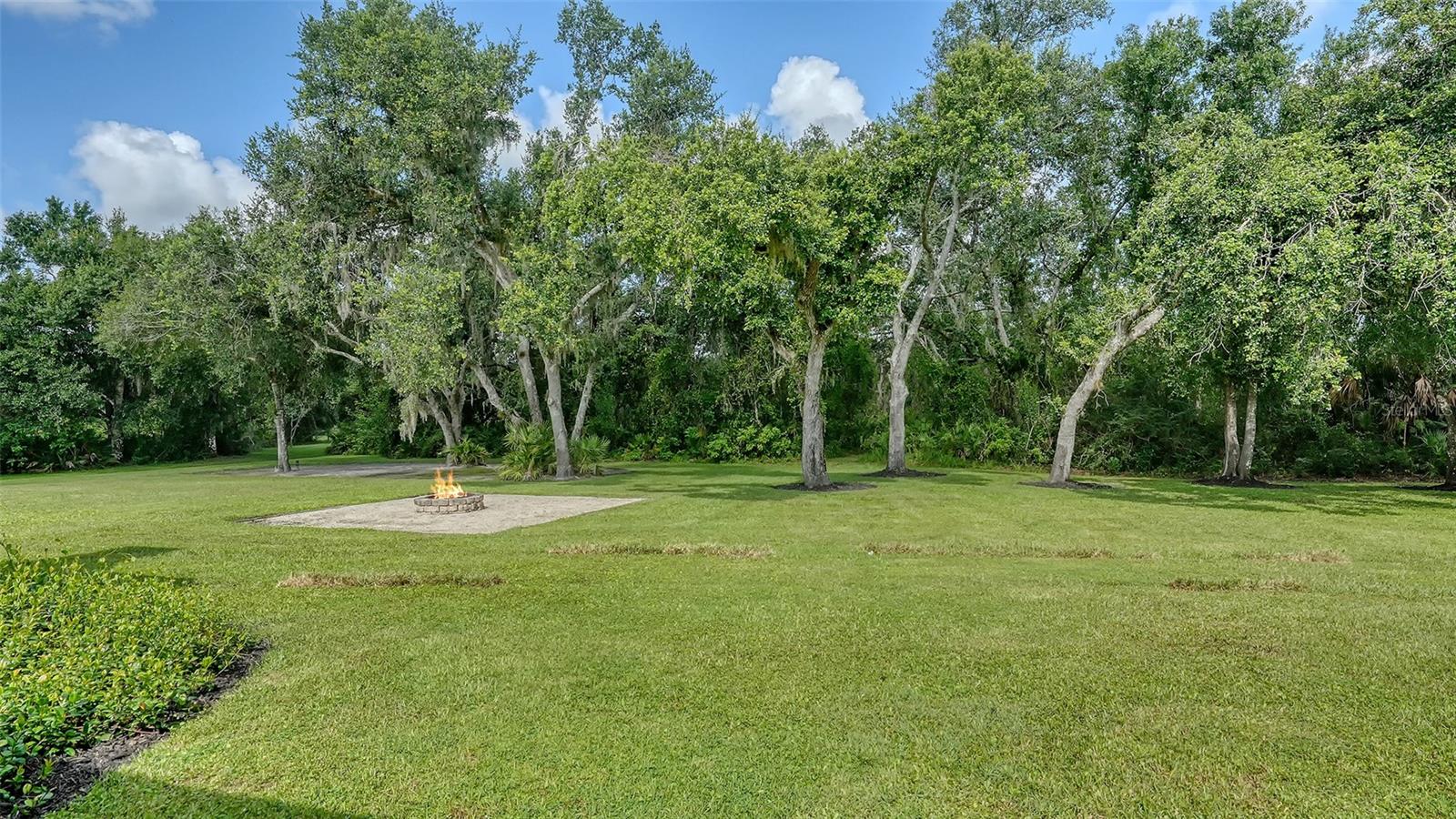 Image 76 of 100 For 6050 Saddle Oak Trail