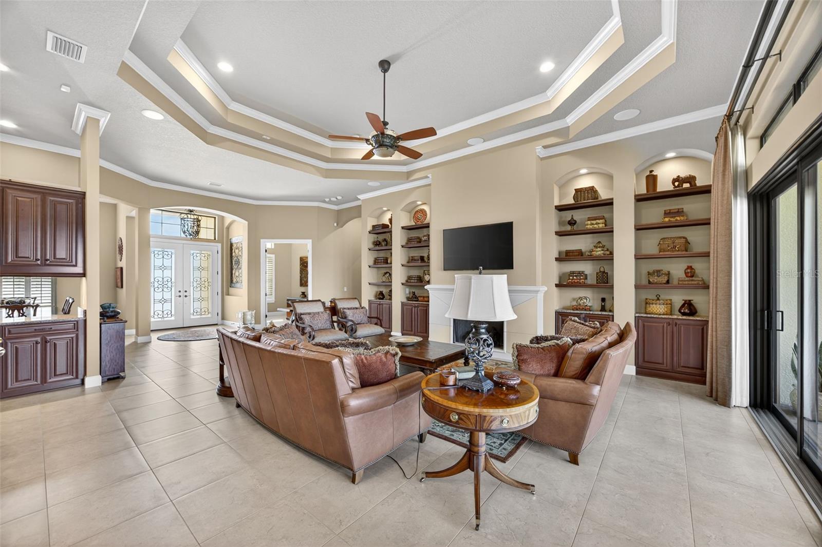 Image 11 of 82 For 5104 Benito Court
