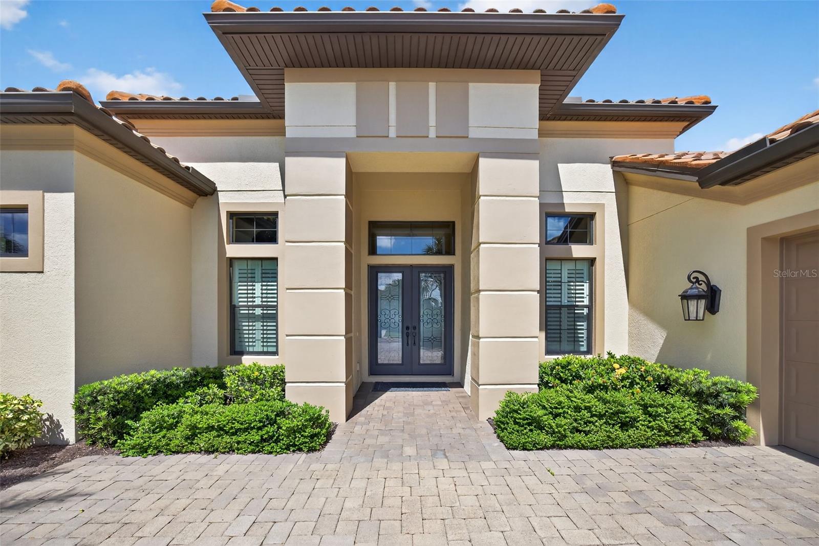 Image 21 of 82 For 5104 Benito Court