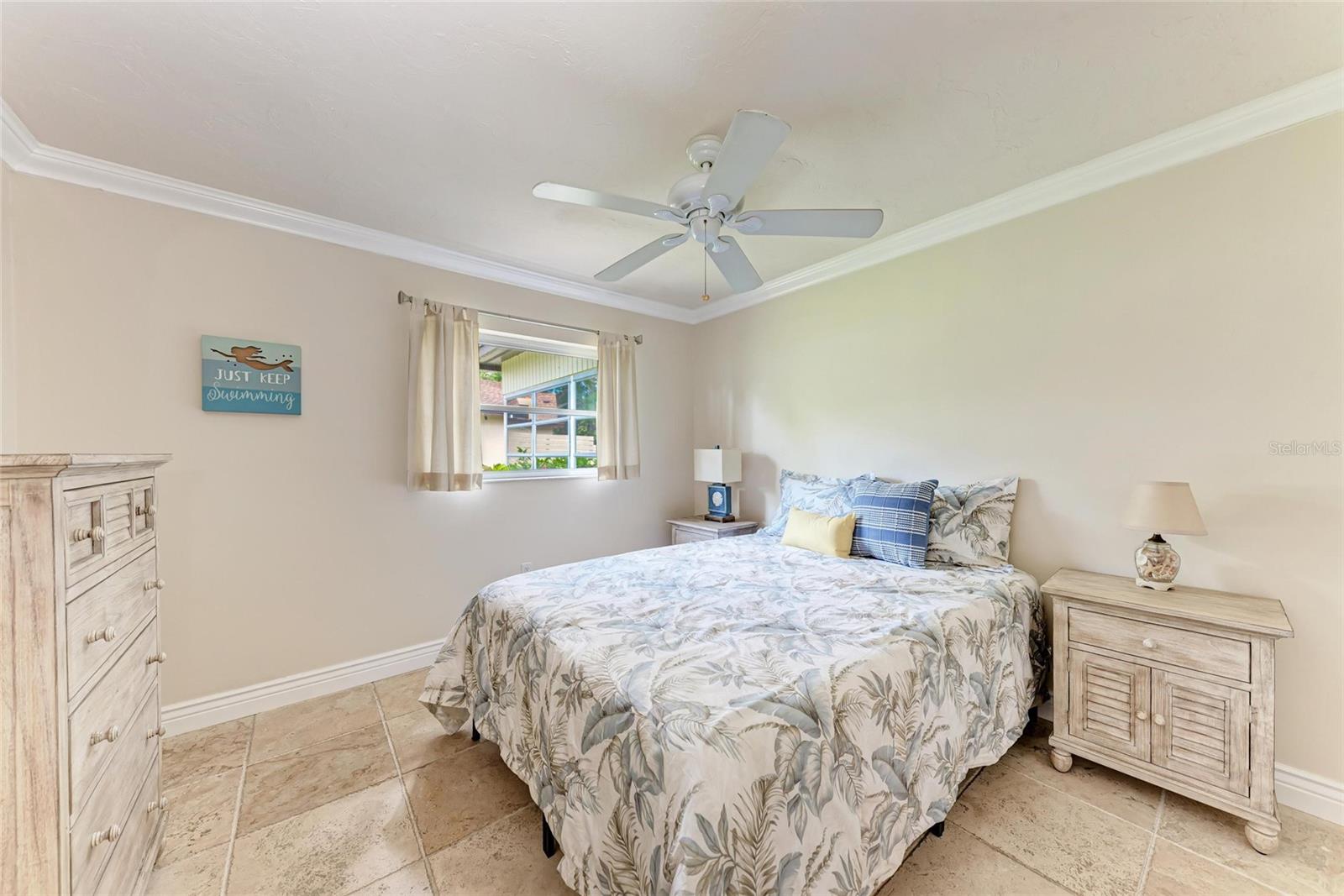 Image 16 of 29 For 2237 Circlewood Drive 18