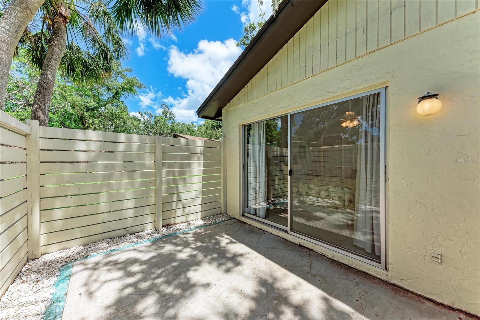 Image 23 of 29 For 2237 Circlewood Drive 18