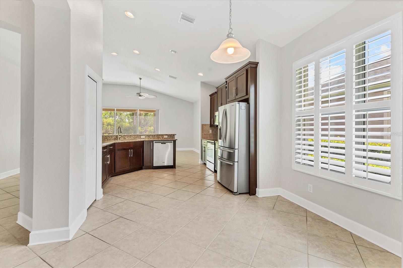 Image 11 of 37 For 2228 Terracina Drive